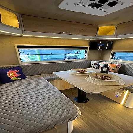 Hotel Renka Holidays And Caravans 3*