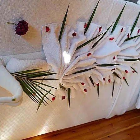 Hotel Renka Holidays And Caravans 3*